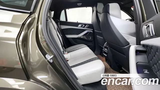 BMW X6M (G06) id 2696986 из Кореи 3