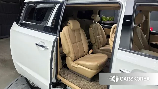 Kia All New Carnival 2018 Белый из Кореи, фото 3