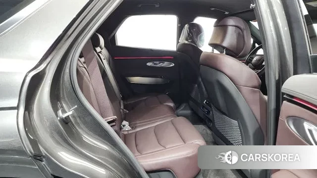 Genesis GV70 2024 Серый из Кореи, фото 3