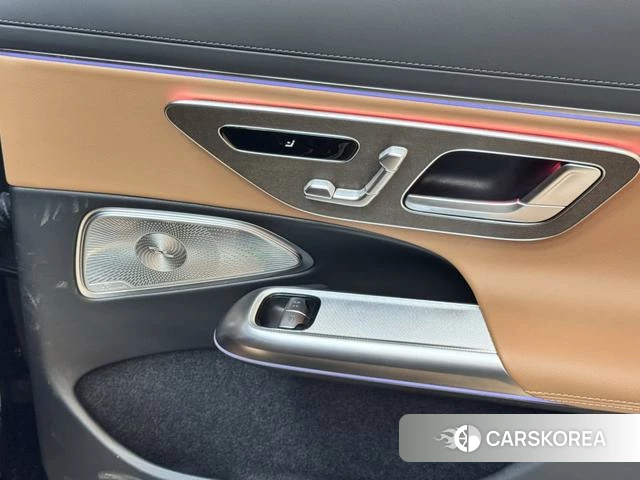 Mercedes-Benz E-class 2025 Черный из Китая, фото 3