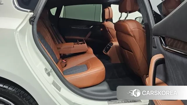 Maserati Quattroporte 2020 Белый из Кореи, фото 3