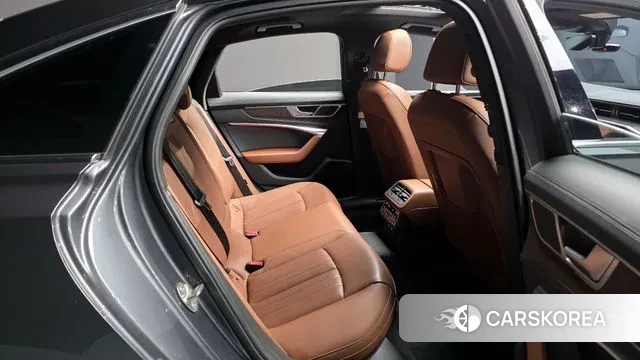 Audi A6 (C8) 2022 Серый из Кореи, фото 3