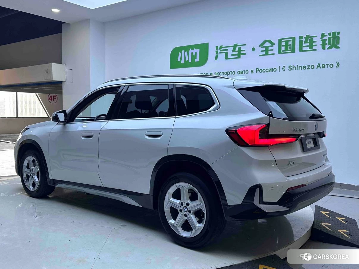 BMW X1 2023 Белый из Китая, фото 3
