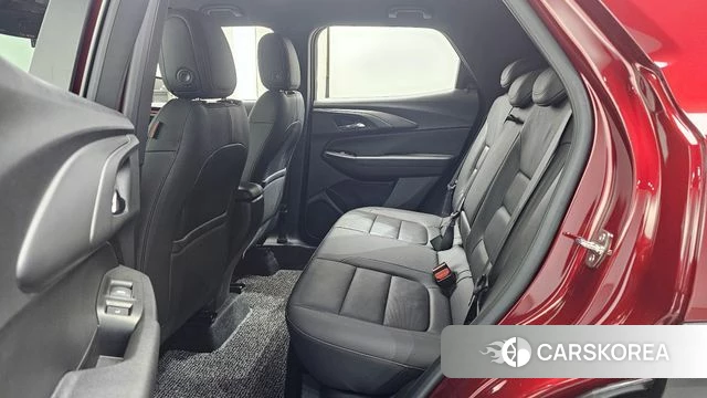 Chevrolet (GM Daewoo) The New Trail Blazer 2023 Красный из Кореи, фото 3