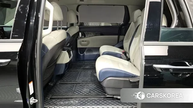 Kia The New Carnival 4th Generation 2025 Черный из Кореи, фото 3