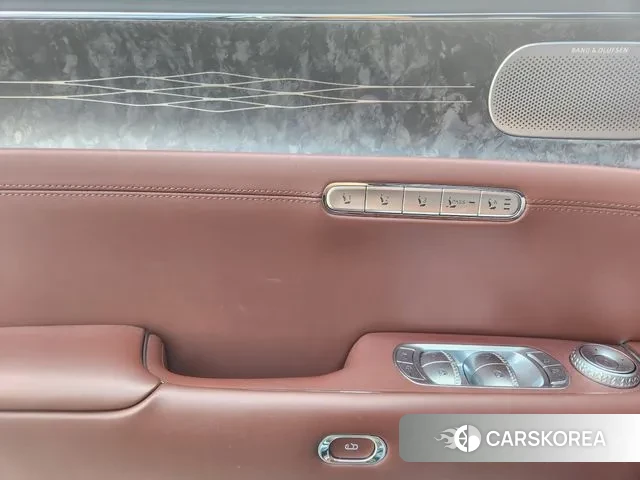 Genesis G90 (RS4) 2022 Темно-зеленый из Кореи, фото 3