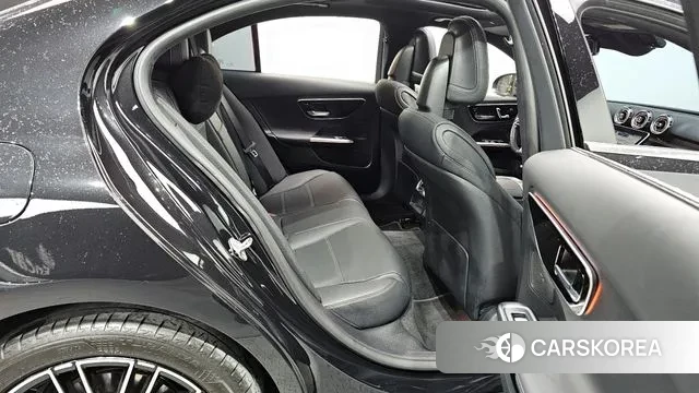 Mercedes-Benz C-Class W206 2022 Черный из Кореи, фото 3