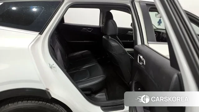 Kia Sportage 5th Generation 2022 Белый из Кореи, фото 3