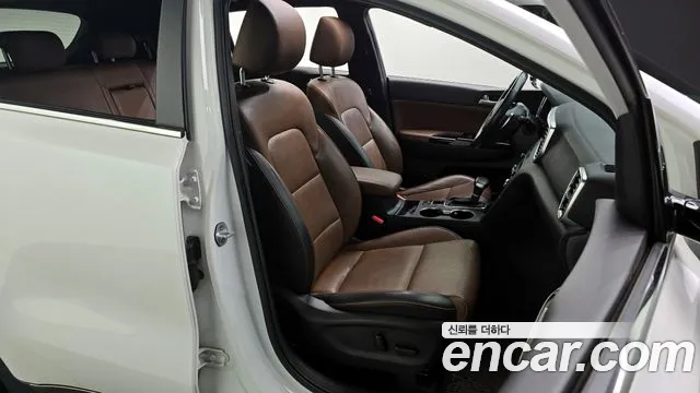 Kia Sportage The Bold 2018 Белый из Кореи, фото 3