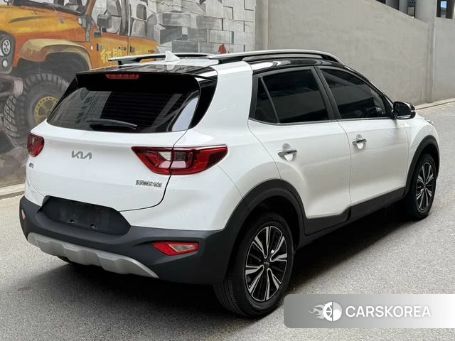 Kia Yi Ran 2022 Белый из Китая, фото 3
