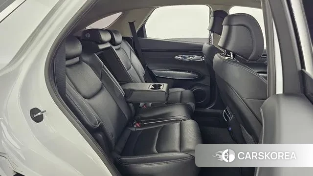 Genesis GV70 2021 Белый из Кореи, фото 3