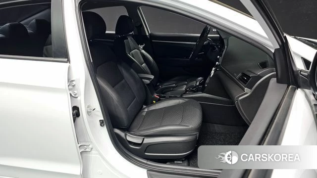 Hyundai The New Avante AD 2019 Белый из Кореи, фото 3