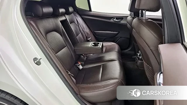 Kia Stinger 2019 Белый из Кореи, фото 3