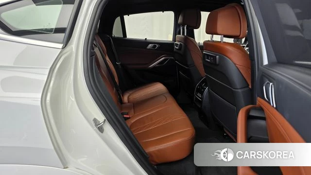 BMW X6 (G06) 2022 Белый из Кореи, фото 3