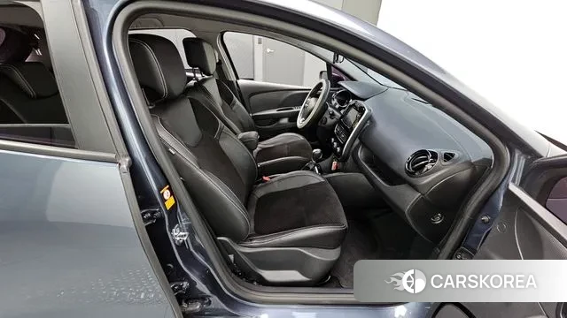 Renault Korea (Samsung) Clio 2018 Серый из Кореи, фото 3