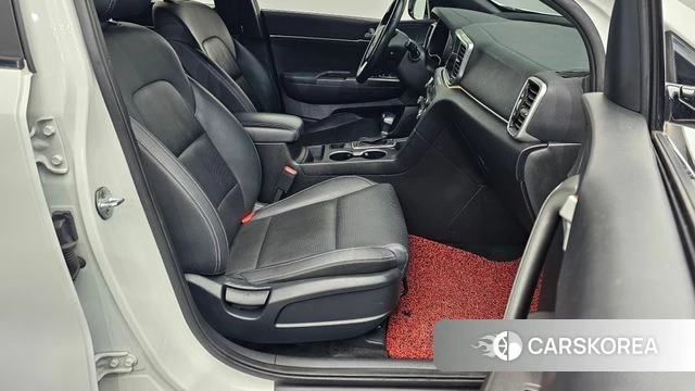 Kia Sportage The Bold 2019 Белый из Кореи, фото 3