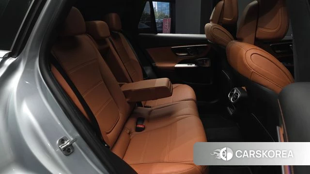 Mercedes-Benz GLC-Class X254 2024 Серебряный из Кореи, фото 3