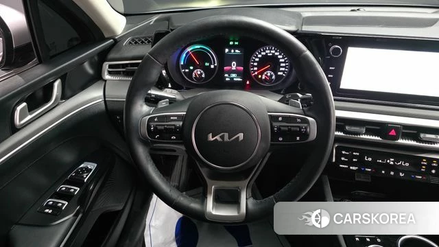 Kia K5 Hybrid 3rd Generation 2023 Серебристо-серый из Кореи, фото 3