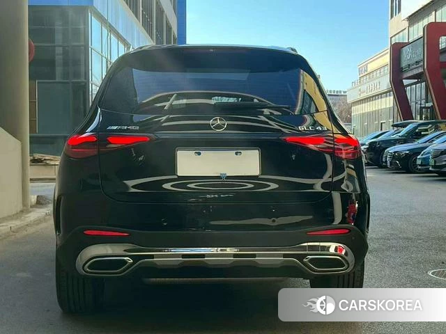 Mercedes-Benz GLC 2024 Черный из Китая, фото 3