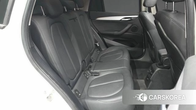 BMW X1 (F48) 2018 Белый из Кореи, фото 3