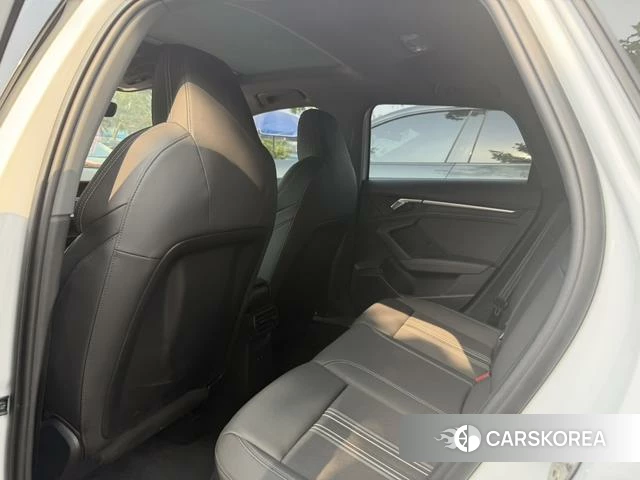 Audi A3 2021 Белый из Китая, фото 3