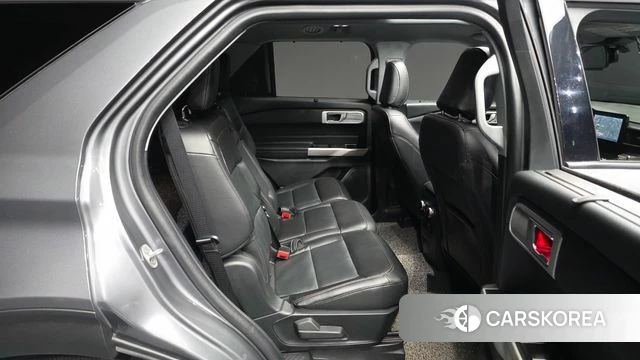 Ford Explorer 6th Generation 2022 Серый из Кореи, фото 3