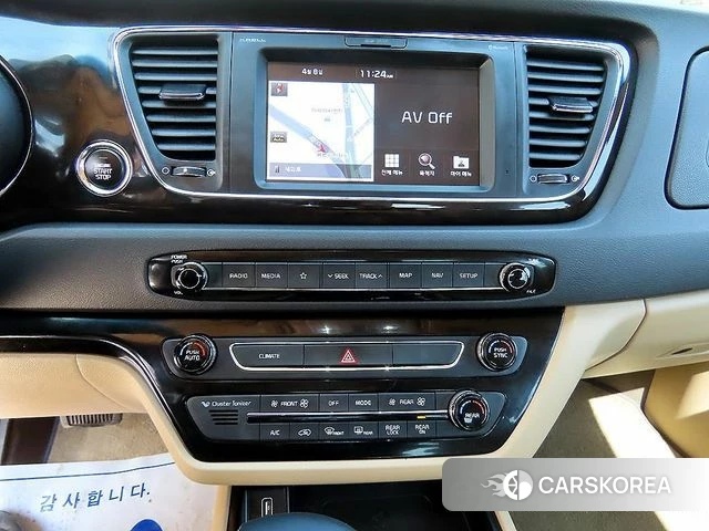 Kia The New Carnival 2018 Черный из Кореи, фото 3