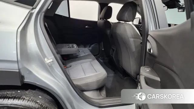 Chevrolet (GM Daewoo) Trax Crossover 2024 Серый из Кореи, фото 3