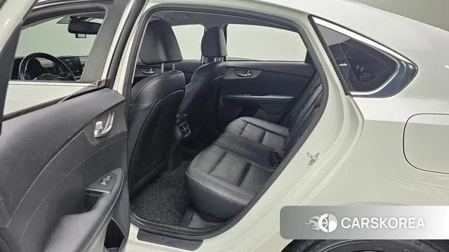 Kia Come New K3 2018 Белый из Кореи, фото 3