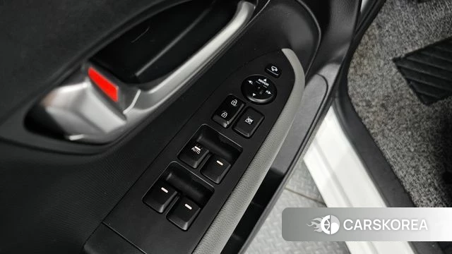 Kia The New Kia Ray EV 2023 Белый из Кореи, фото 3