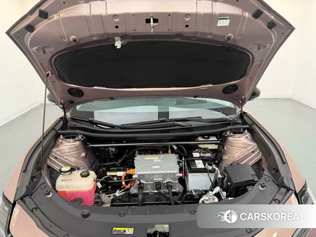 Toyota bZ3 2023 Другой из Китая, фото 3