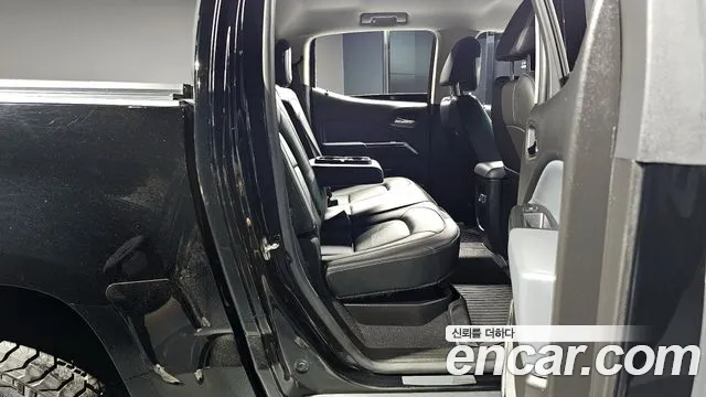 Chevrolet (GM Daewoo) Real New Colorado 2021 Черный из Кореи, фото 3