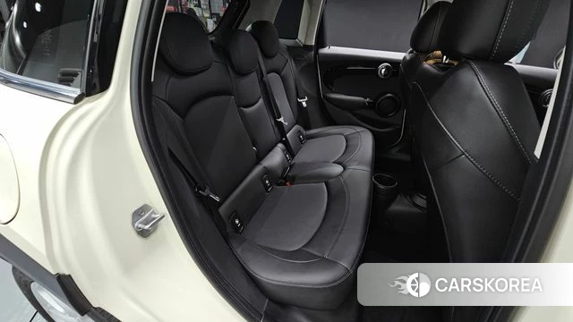 Mini Cooper 2019 Жемчужный цвет из Кореи, фото 3