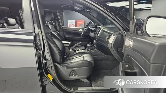 Ssangyong Rexton Sports Cannes 2019 Черный из Кореи, фото 3