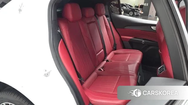 Maserati Grecale 2023 Белый из Кореи, фото 3