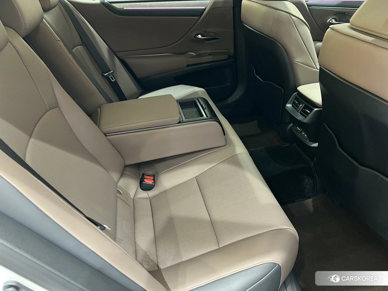 Lexus ES 2024 Белый из Китая, фото 3