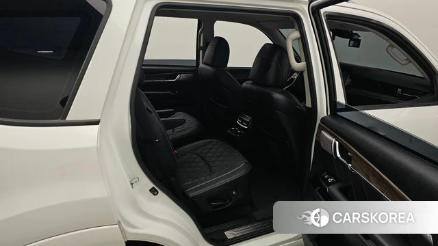 Kia Mohave Master 2023 Белый из Кореи, фото 3