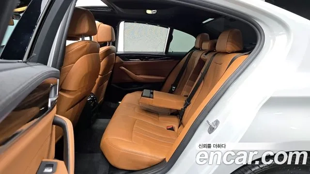 BMW 5 Series (G30) 2022 Белый из Кореи, фото 3