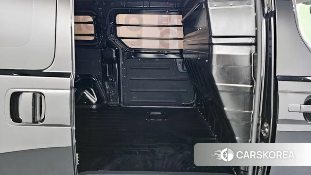 Hyundai The New Grand Starex 2019 Черный из Кореи, фото 3