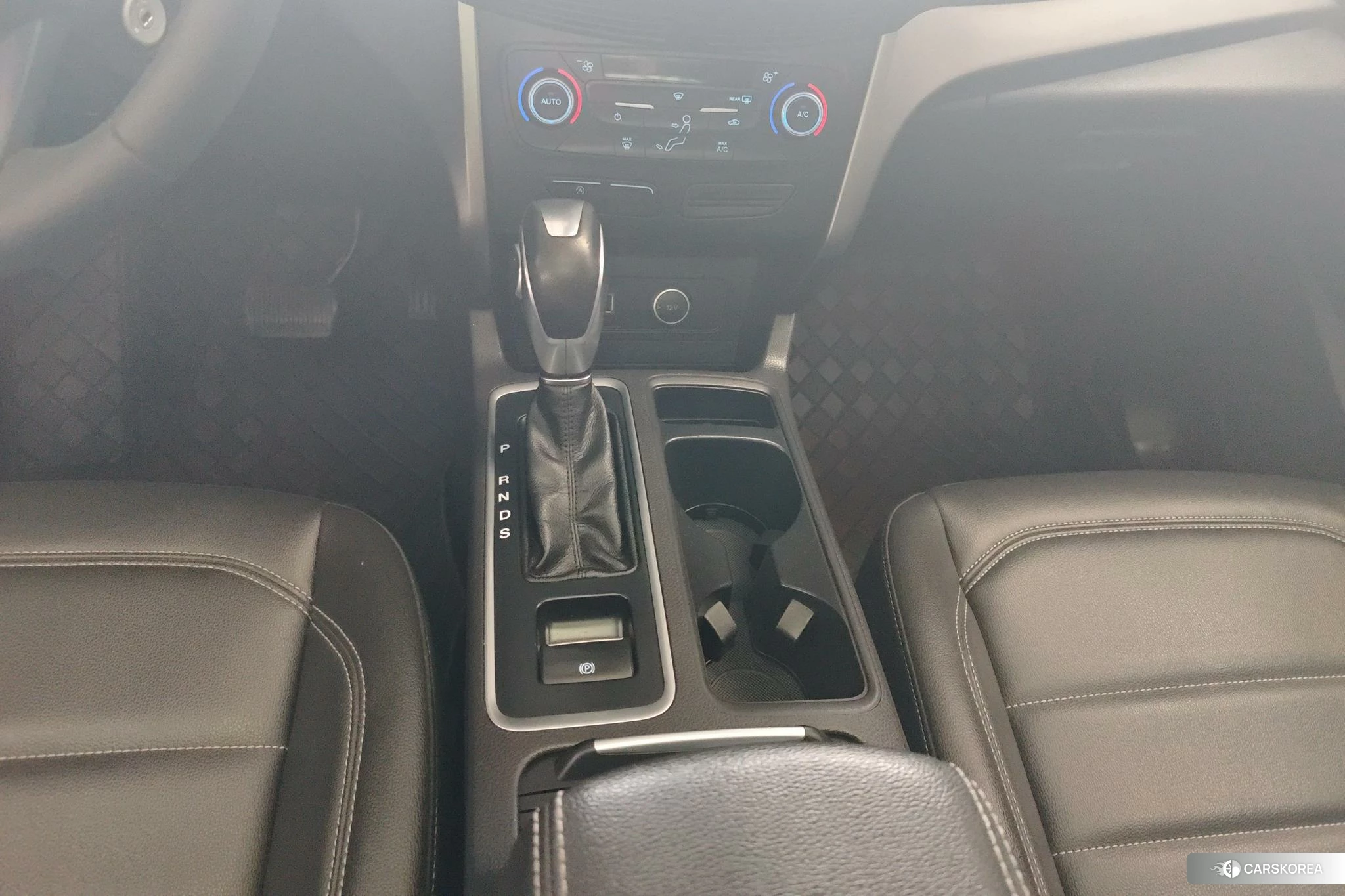 Ford Kuga 2019 Белый из Китая, фото 3