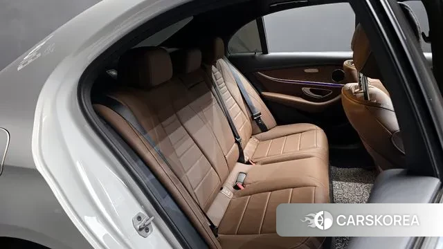 Mercedes-Benz E-Class W213 2021 Белый из Кореи, фото 3