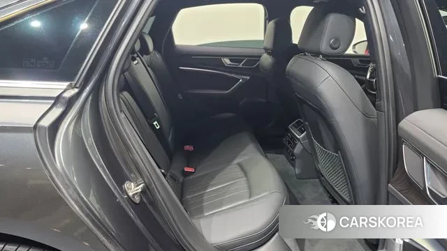 Audi A6 (C8) 2021 Серый из Кореи, фото 3