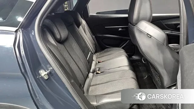 Peugeot 3008 second generation 2018 Серый из Кореи, фото 3