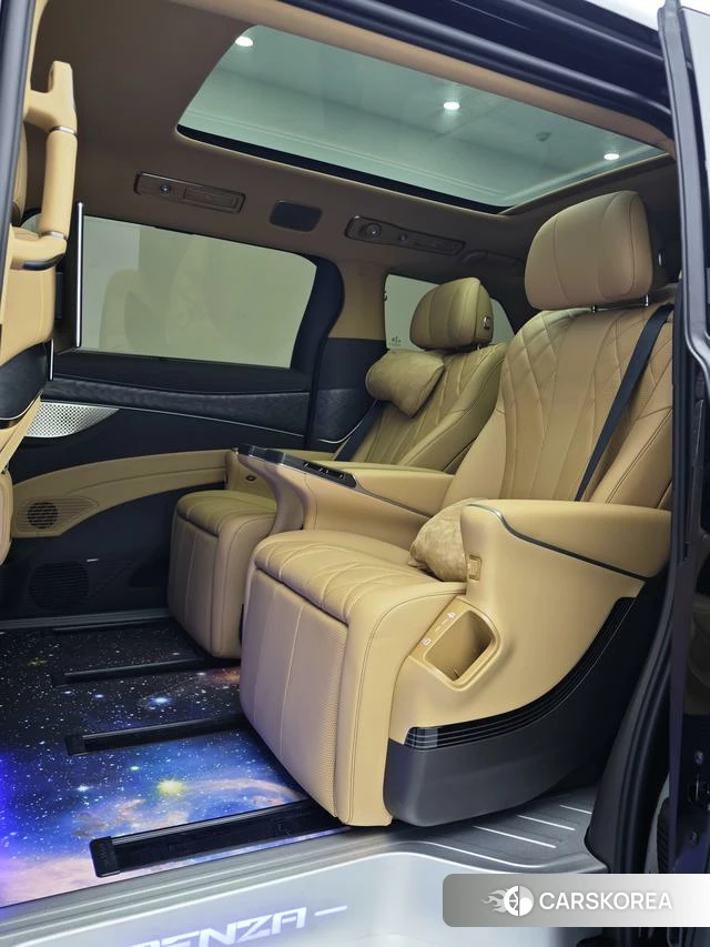 Denza D9 DM 2025 Черный из Китая, фото 3
