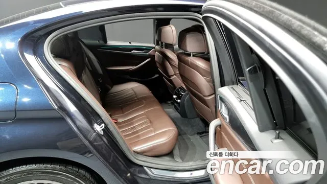 BMW 5 Series (G30) id 2468044 из Кореи 3