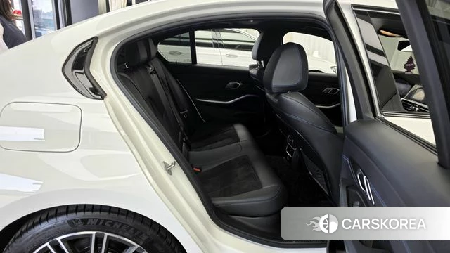 BMW 3 Series (G20) id 3903927 из Кореи 3