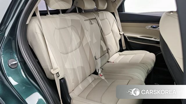 Genesis GV70 2021 Зеленый из Кореи, фото 3