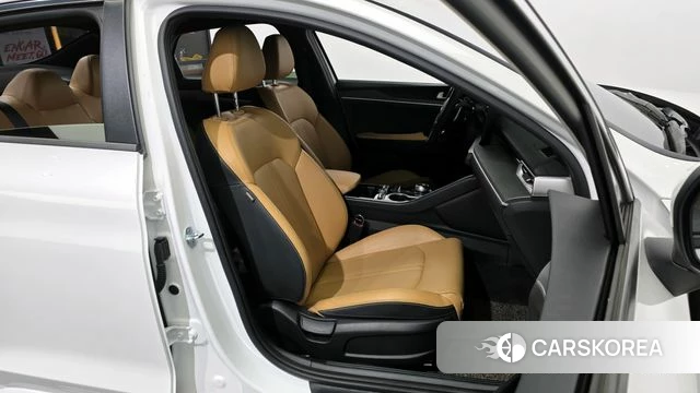 Kia K5 3rd generation 2021 Белый из Кореи, фото 3