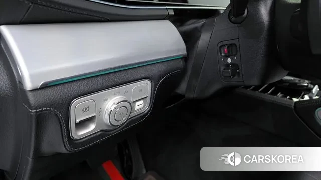 Mercedes-Benz GLE-Class W167 2021 Белый из Кореи, фото 3