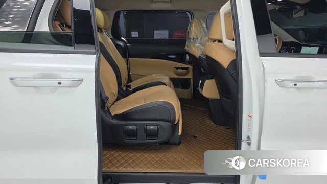 Kia Carnival 4th generation 2022 Белый из Кореи, фото 3